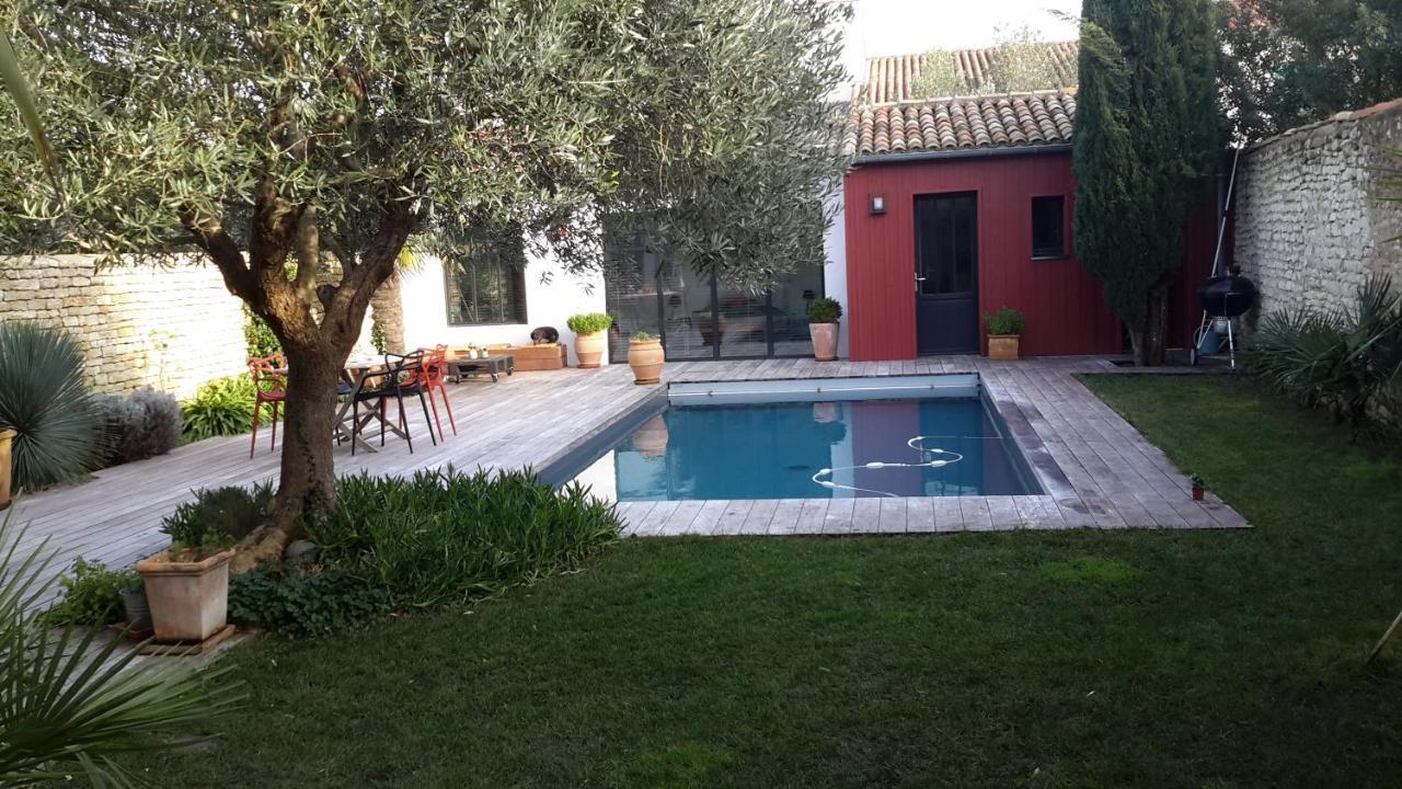 Bed and Breakfast Les Jardins De Clerjotte Saint-Martin-de-Ré Exterior foto