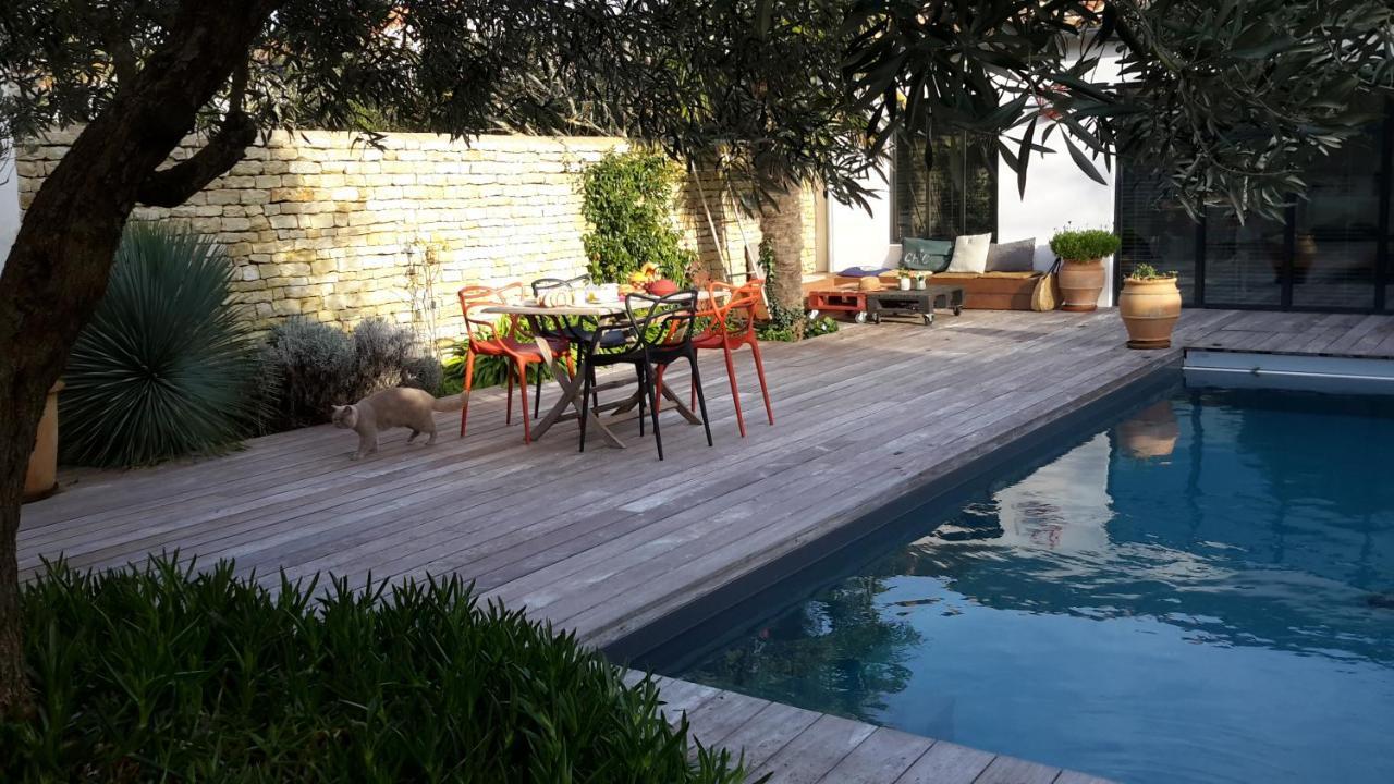 Bed and Breakfast Les Jardins De Clerjotte Saint-Martin-de-Ré Exterior foto