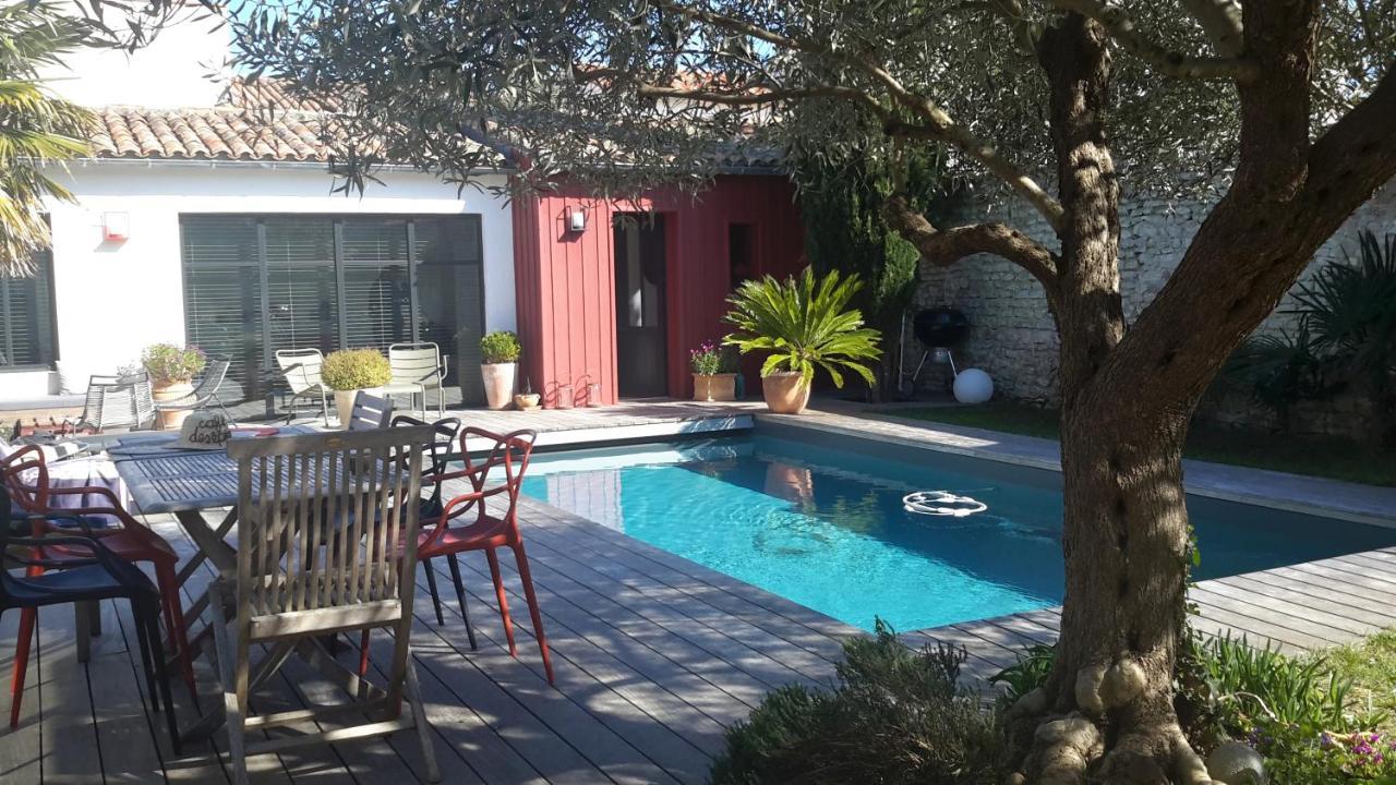 Bed and Breakfast Les Jardins De Clerjotte Saint-Martin-de-Ré Exterior foto